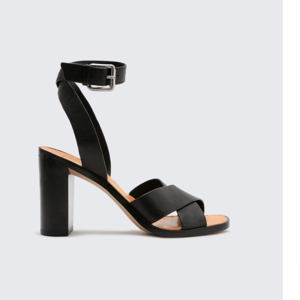 NWT Dolce Vita Nala Black Sandal